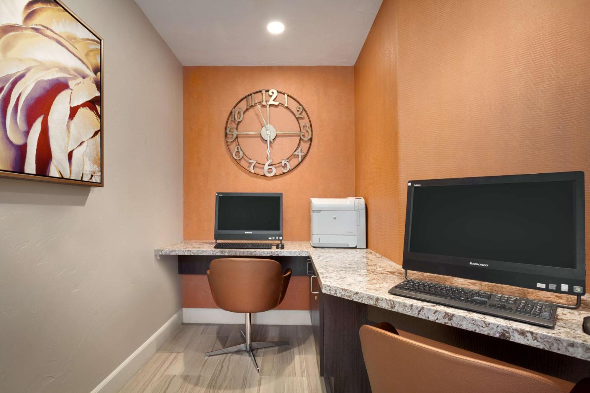 Embassy Suites By Hilton Temecula Valley Wine Country מראה חיצוני תמונה