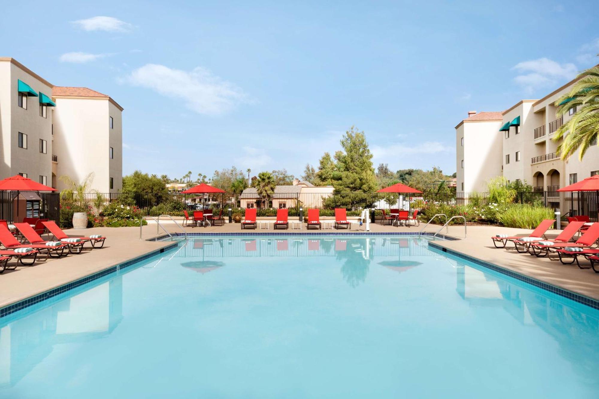 Embassy Suites By Hilton Temecula Valley Wine Country מראה חיצוני תמונה